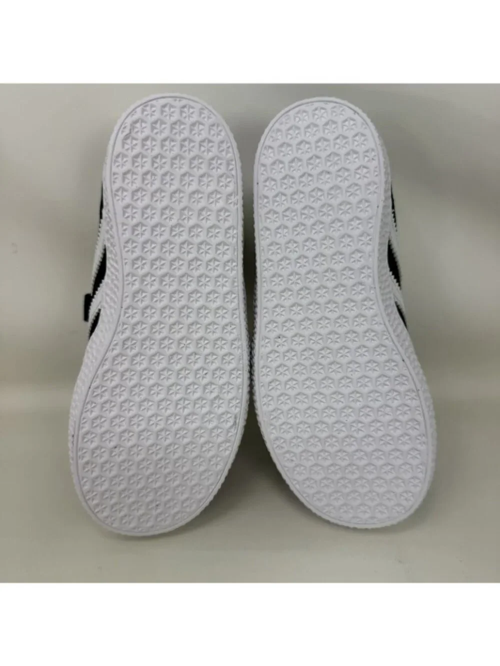 Adidas Gazelle CF I Athletic Shoes Black White Toddler Size 85